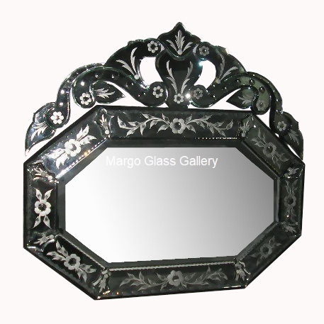 Venetian Glass Mirror Design