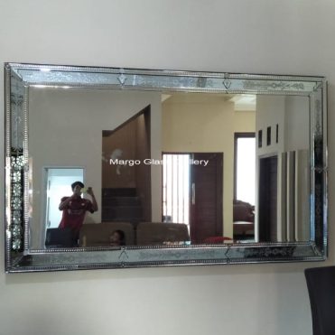 Rectangle Venetian Mirror