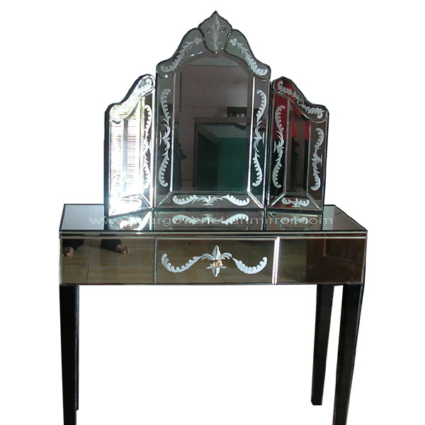 Choosing Venetian Dressing Table Mirror Would Be Good Choice
