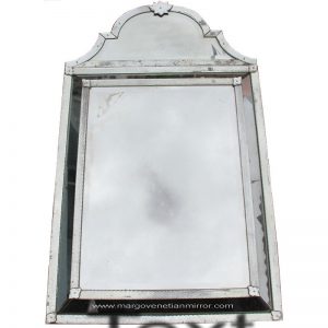 Antique Mirror MG 014063