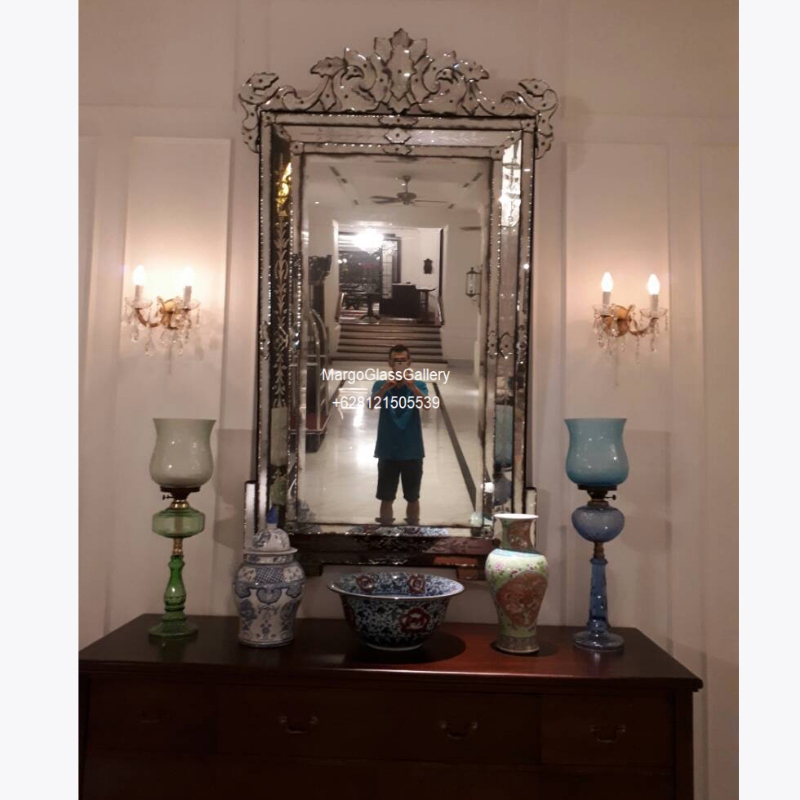 Things to Know about Decorating Your Home with Full Length Mirrors