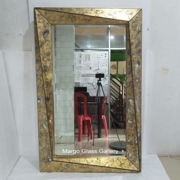 Verre Eglomise Mirror