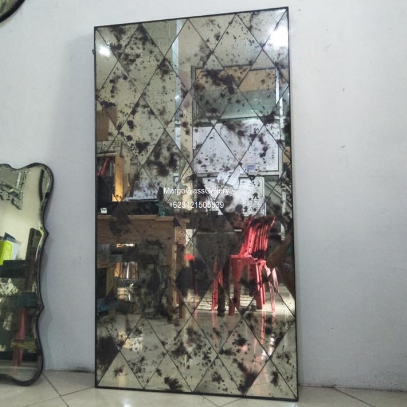 The Most Attractive Antique Style Mirror, Margo Venetian Mirror Make Your Home Interior Comfort!