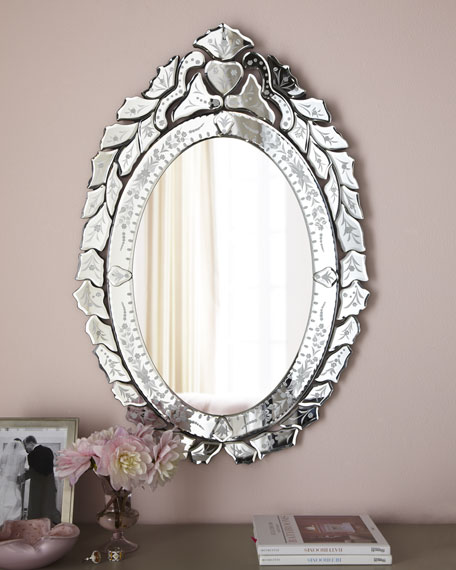 Other Functions Of Venetian Wall Mirrors As A Preening Mean
