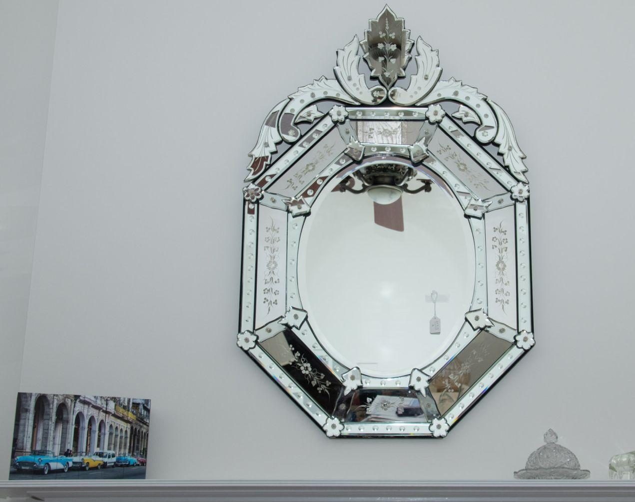 Luxury Venetian Mirror, Add Timeless Elegance to Your Home