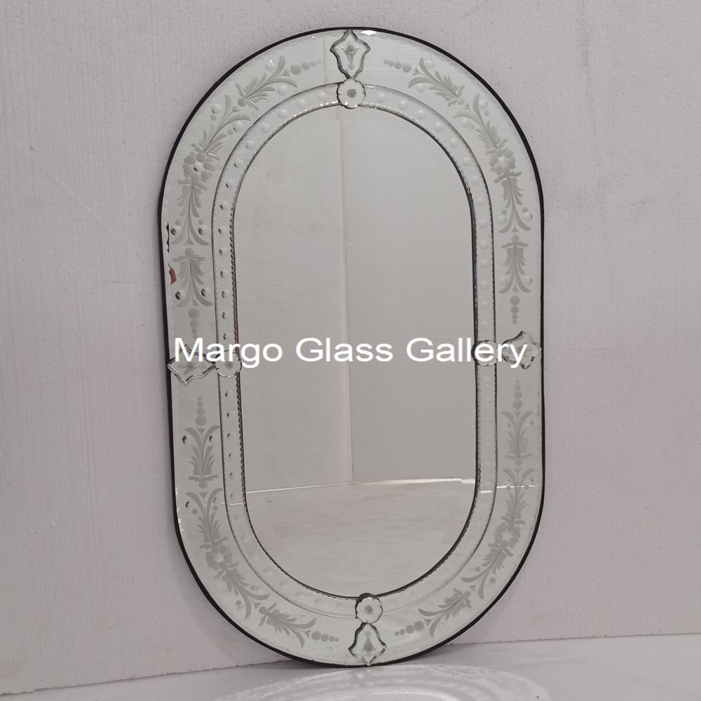 Pair Oval Venetian Mirror For Any Type Room Of Your Dreams