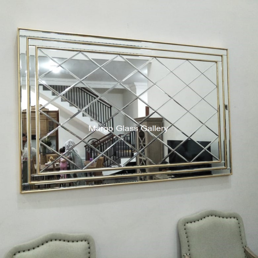 Enhance Your Room for Eid Mubarak Preparations with Various Wall Mirror Decoration